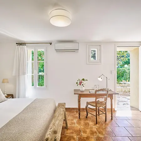 Hotel La Ferme D'augustin